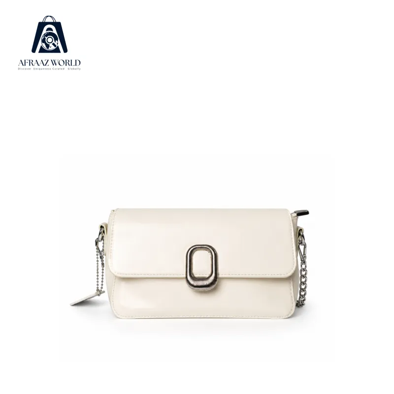 ChainAura Luxe Shoulder Bag
