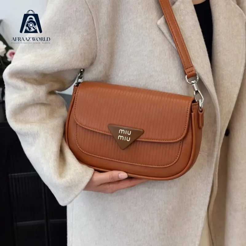 Elegant MIU MIU  Pink Textured Crossbody Bag with Triangle Logo